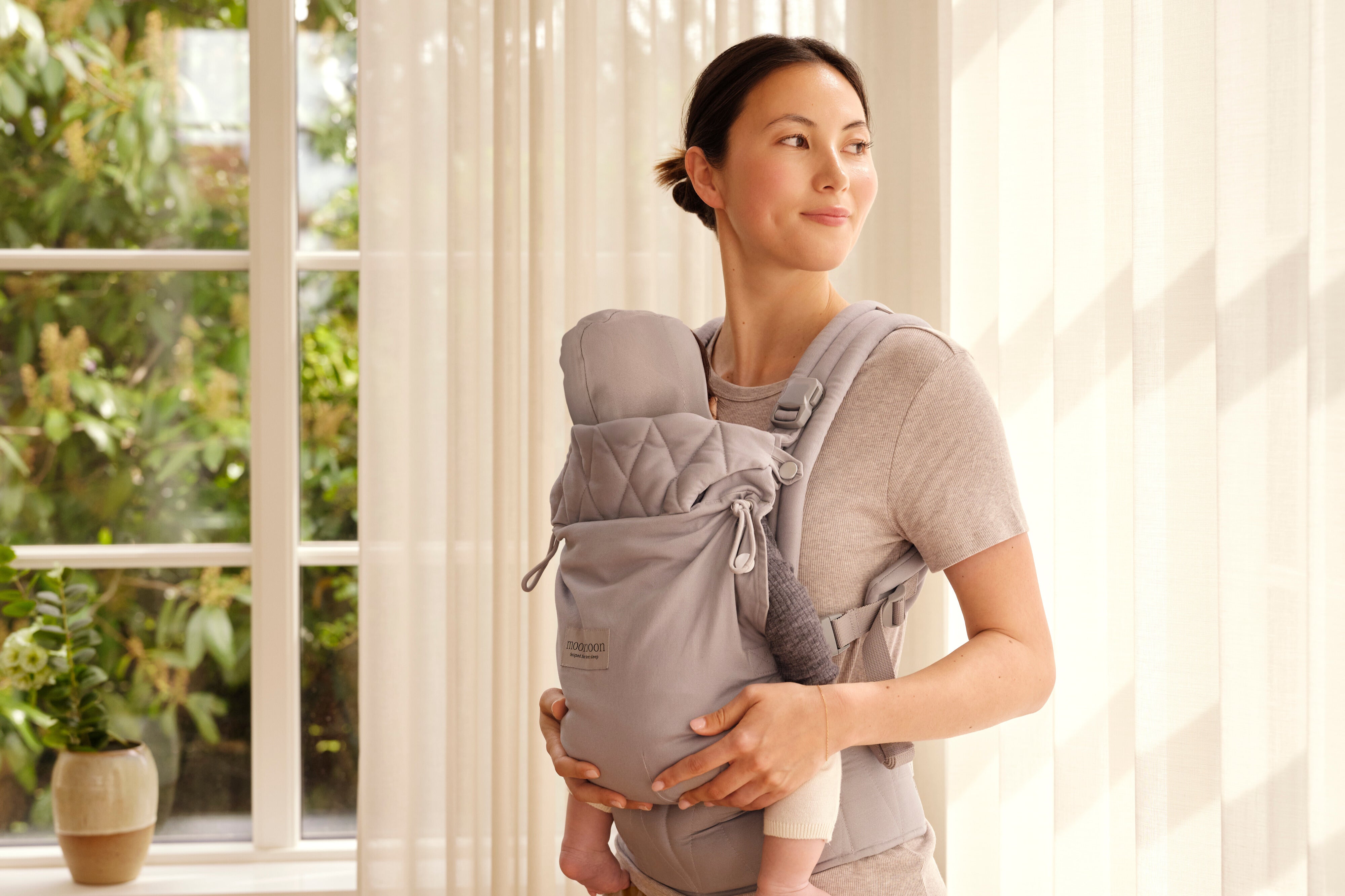 NEUHEIT: DIE BABYTRAGE